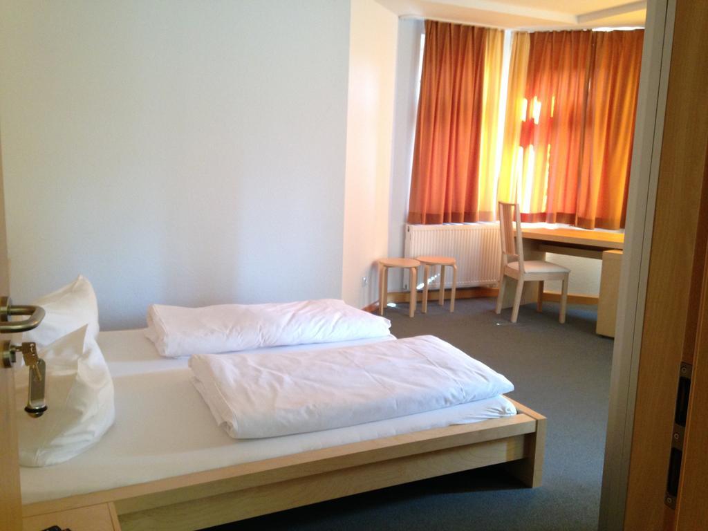 Hotel Oldenburger Hof Birkenfeld  ภายนอก รูปภาพ