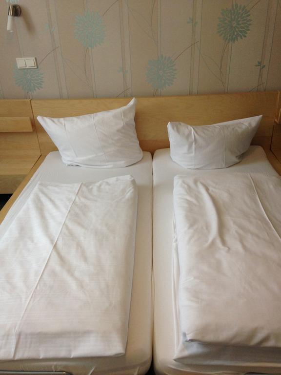 Hotel Oldenburger Hof Birkenfeld  ภายนอก รูปภาพ